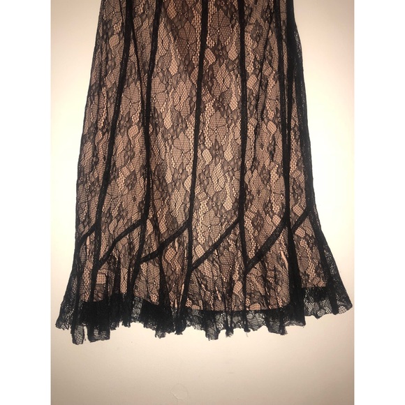 Urban outfitters lace dress - Picture 2 of 4